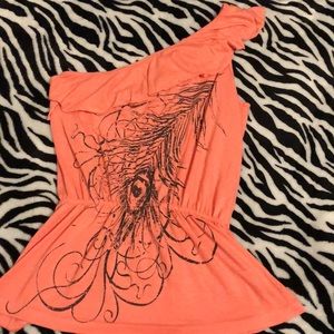 Hot Tempered brand top - Size Medium - EUC